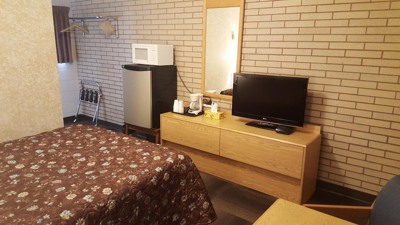 Safari Inn Motel Swift Current Dış mekan fotoğraf